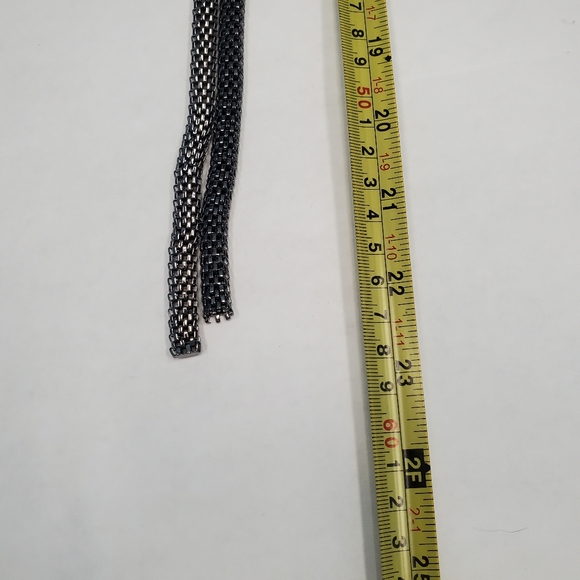 Vintage Mesh Metal Chain Mail Knot Necklace - Picture 5 of 6